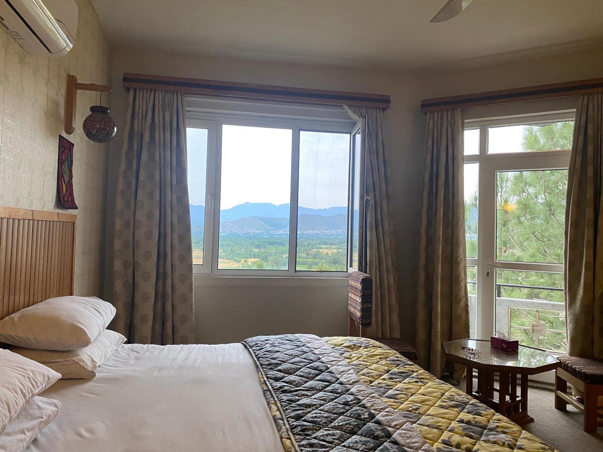 Rock City Resort Saidu Sharif Εξωτερικό φωτογραφία